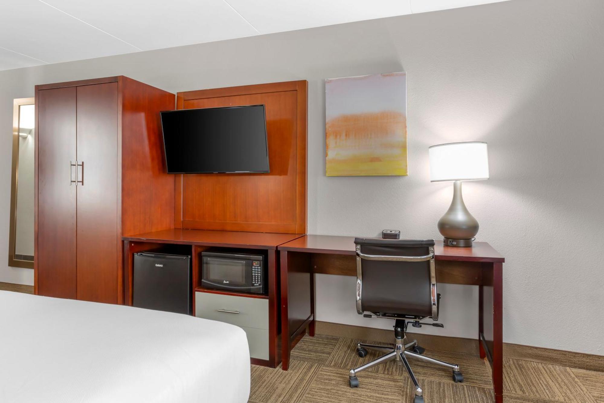 Comfort Inn Edgewater On Hudson River Bagian luar foto