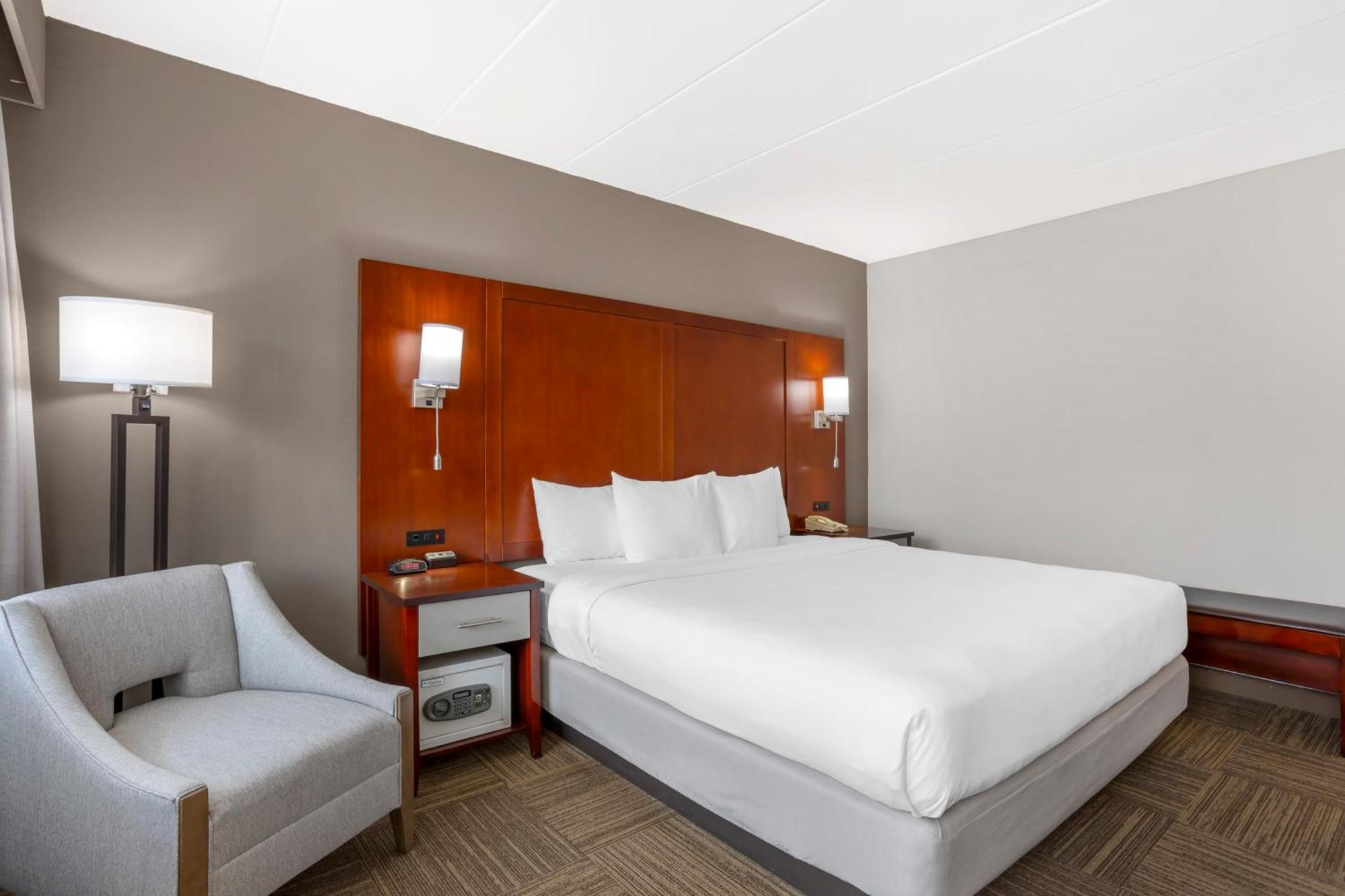 Comfort Inn Edgewater On Hudson River Bagian luar foto