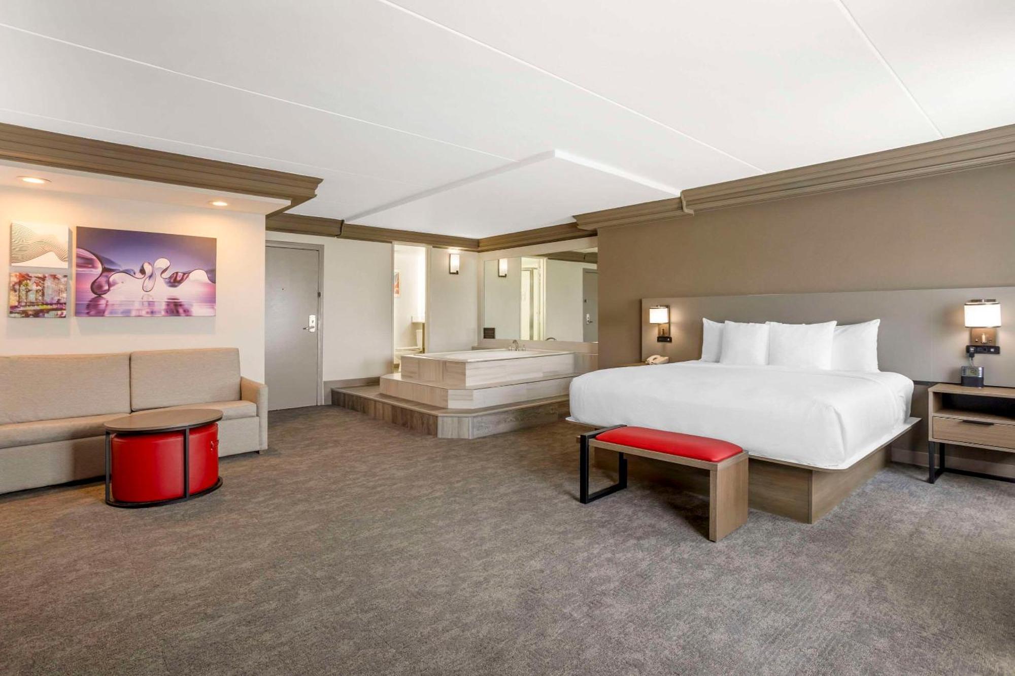 Comfort Inn Edgewater On Hudson River Bagian luar foto